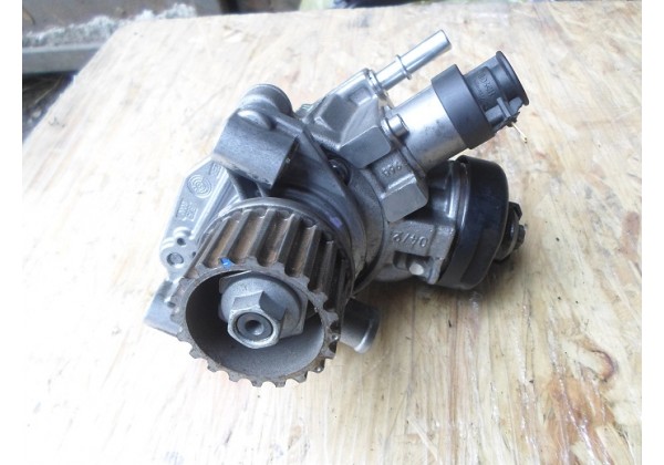 Паливний насос високого тиску ТНВД BOSCH Renault Clio IV, Kangoo III, Logan II, Sandero II, Lodgy, Dokker 1.5 dci, 8201434847, 167007358R, 0445010704, 167001056R 